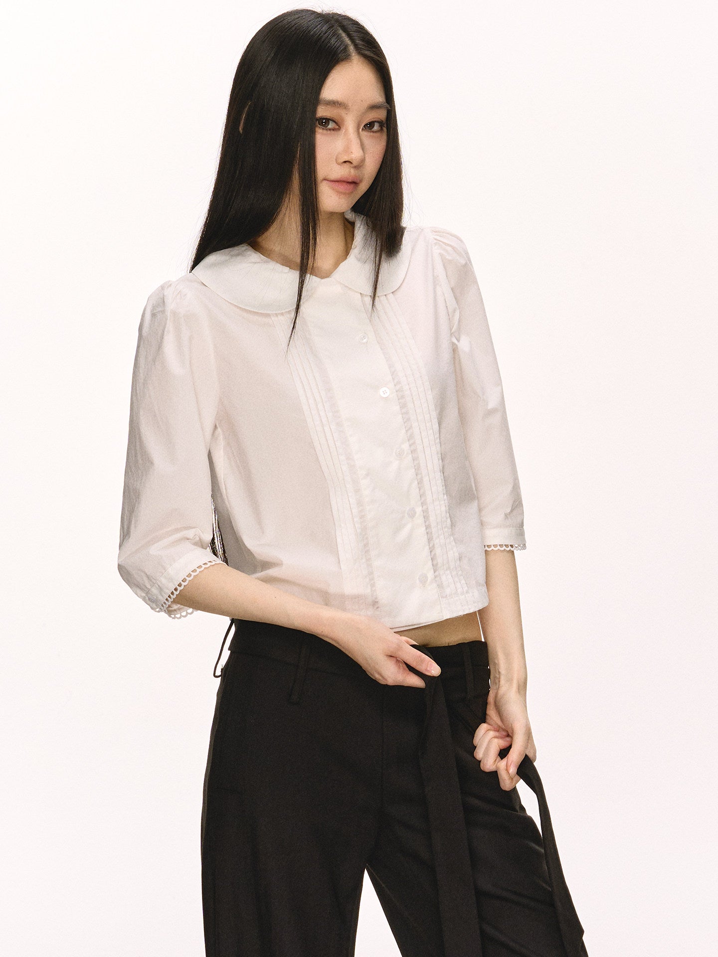 White Doll-Collar Pleated Shirt