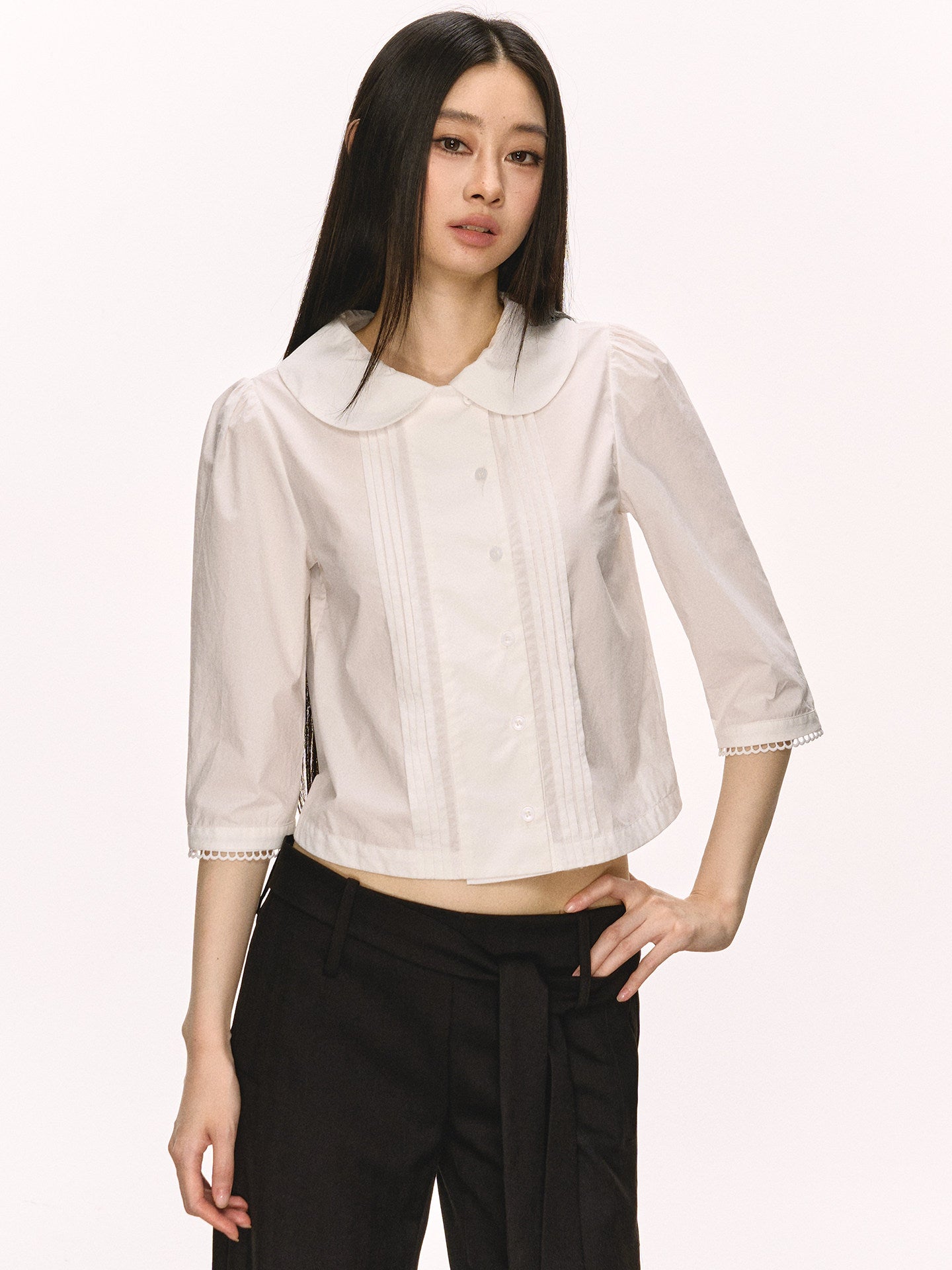 White Doll-Collar Pleated Shirt