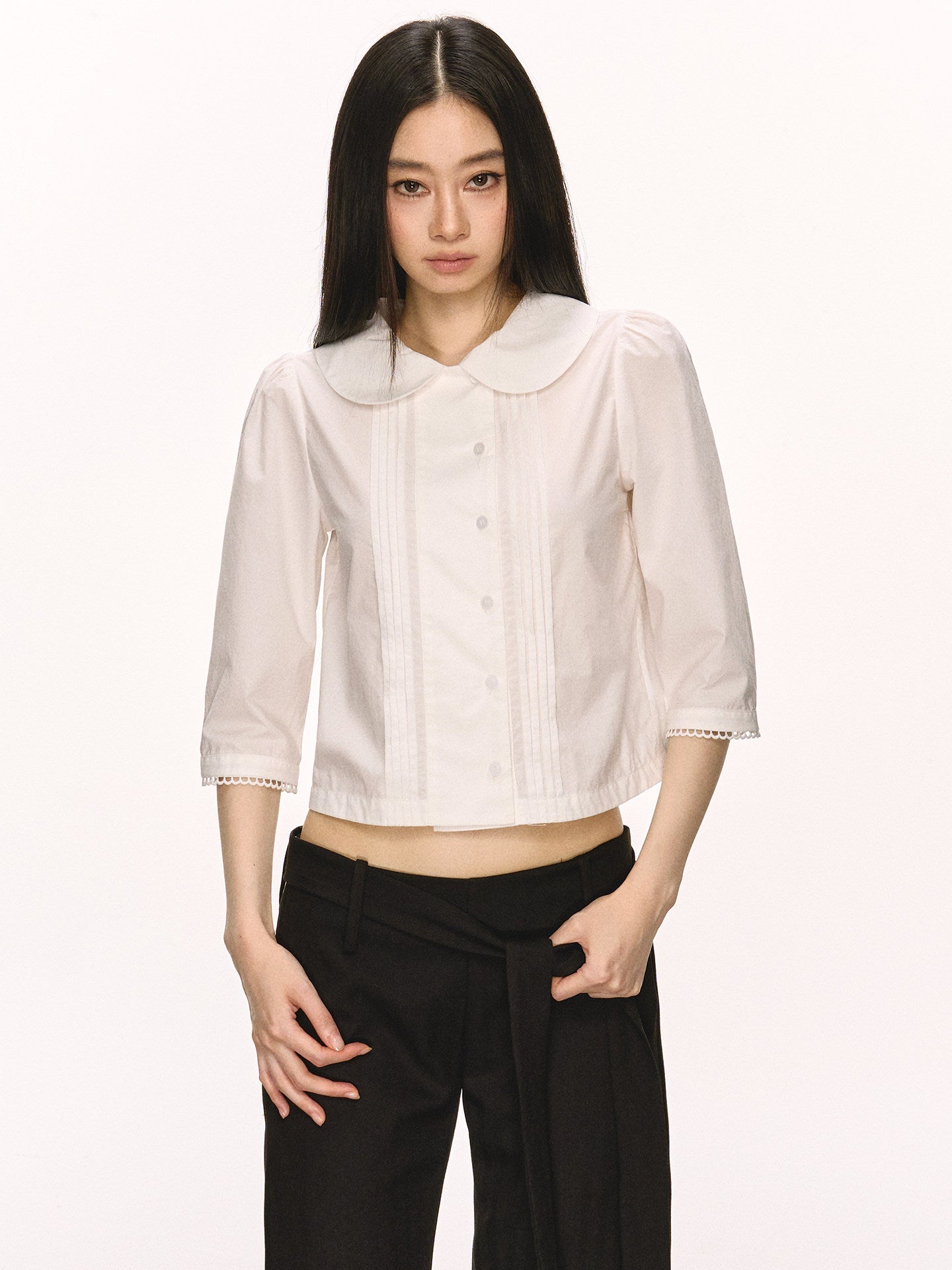 White Doll-Collar Pleated Shirt